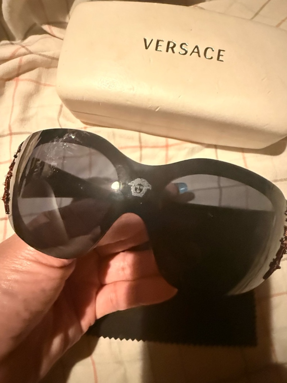 Versace Black Women's Wraparound Sunglasses with Medusa Detail AUTHENTIC cute